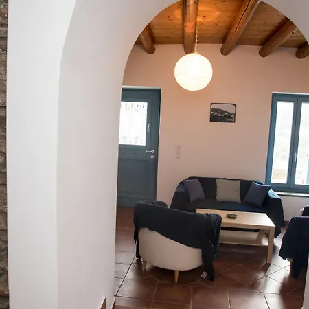 Petra Traditional House *