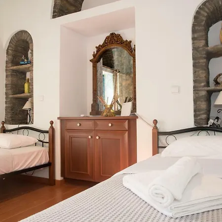 Petra Traditional House *