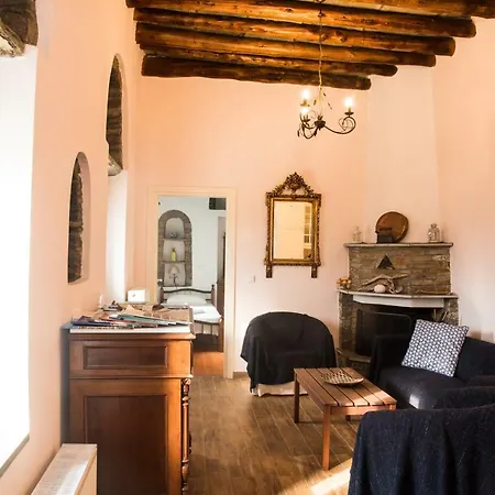 Petra Traditional House Apartment Episkopion (Andros)